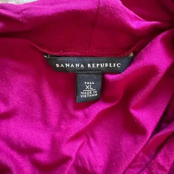 Banana republic.  Extra large tall blouse. Great condition.  Smoke free home. - Picture 3 of 3